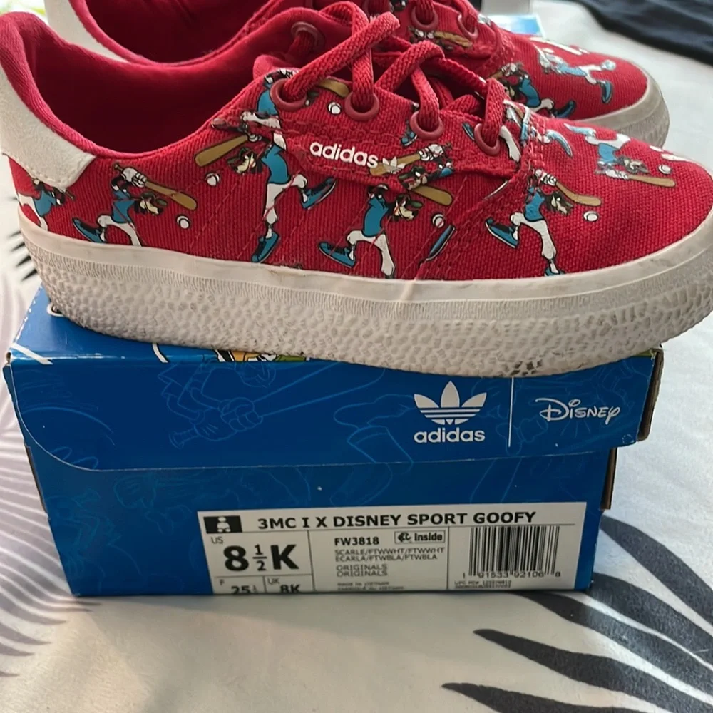 Adidas Disney sport goofy sneakers